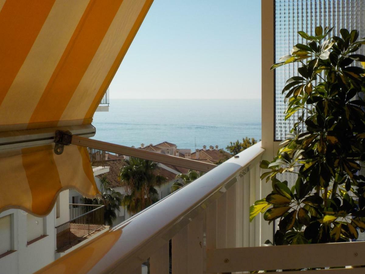 By The Sea Apartment Nerja Bagian luar foto