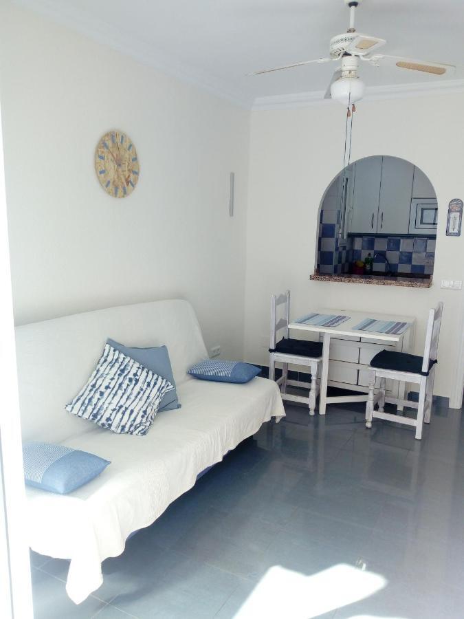 By The Sea Apartment Nerja Bagian luar foto